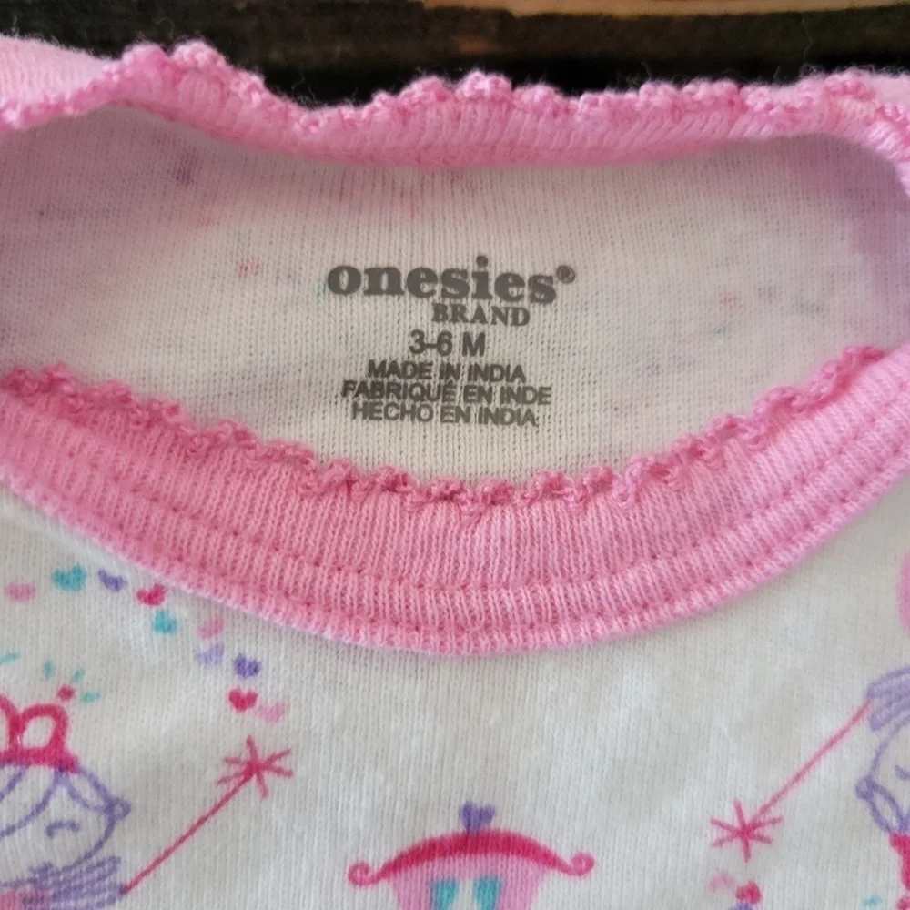 Onesies by Gerber 3-6 Months Bundle of 2 Short Sleeve Tops Pink Purple Cupcake